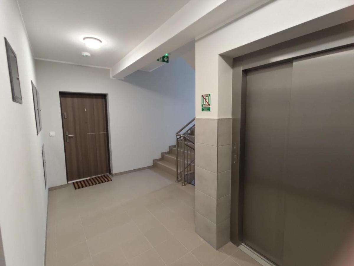 Apartament Piastowski ชเวียโบจิตเซ ภายนอก รูปภาพ